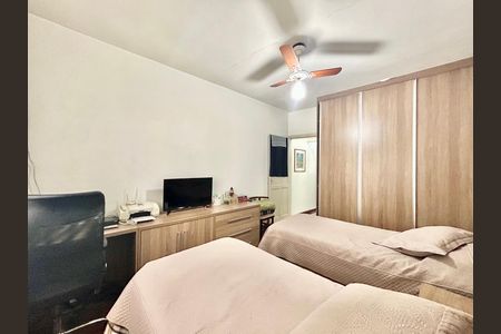 Casa para alugar com 200m², 2 quartos e 2 vagas Casa para alugar com 200m², 2 quartos e 2 vagasQuarto 2