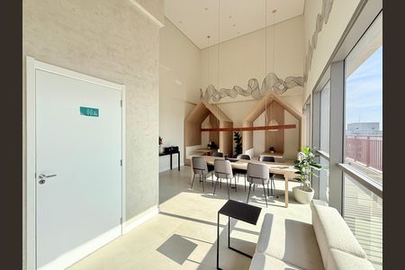 Studio à venda com 28m², 1 quarto e sem vaga Studio à venda com 28m², 1 quarto e sem vagaCoworking
