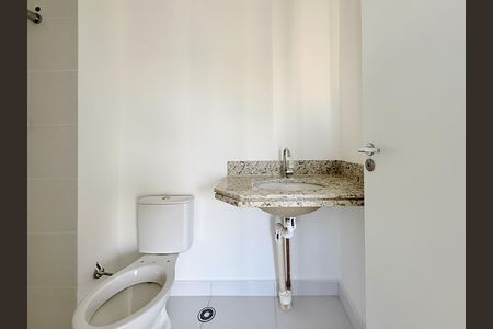 Studio à venda com 28m², 1 quarto e sem vaga Studio à venda com 28m², 1 quarto e sem vagaBanheiro