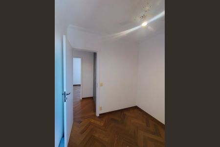 Apartamento para alugar com 89m², 3 quartos e 2 vagas Apartamento para alugar com 89m², 3 quartos e 2 vagasQuarto 3