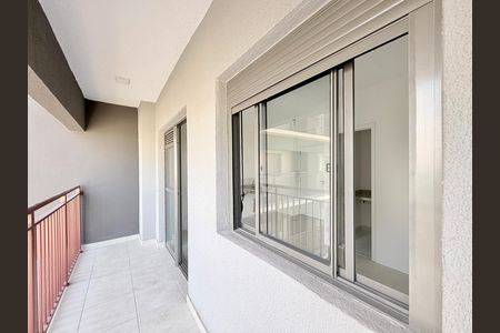 Studio à venda com 28m², 1 quarto e sem vaga Studio à venda com 28m², 1 quarto e sem vagaSacada