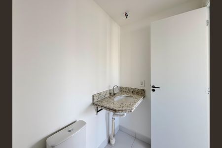 Studio à venda com 28m², 1 quarto e sem vaga Studio à venda com 28m², 1 quarto e sem vagaBanheiro