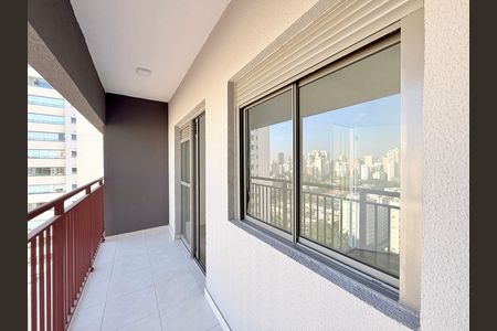 Apartamento à venda com 33m², 1 quarto e sem vaga Apartamento à venda com 33m², 1 quarto e sem vagaSacada