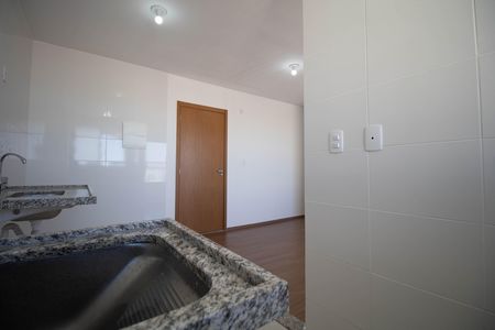 Apartamento para alugar com 54m², 2 quartos e 1 vaga Apartamento para alugar com 54m², 2 quartos e 1 vagaCozinha e Área de Serviço