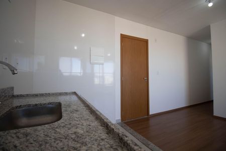 Apartamento para alugar com 54m², 2 quartos e 1 vaga Apartamento para alugar com 54m², 2 quartos e 1 vagaCozinha e Área de Serviço