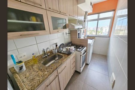 Apartamento à venda com 2 quartos, 55m² em Todos os Santos, Rio de Janeiro