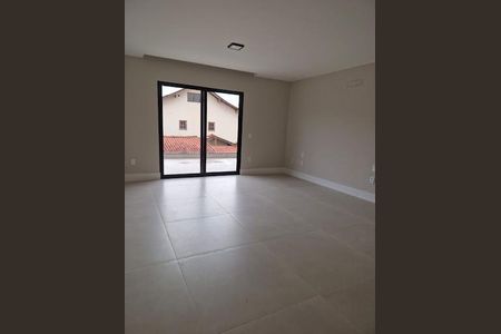 Casa à venda com 4 quartos, 311m² em Santo Antônio, Niterói