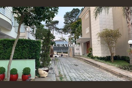 Casa à venda com 4 quartos, 311m² em Sítio Barrocada, São Paulo