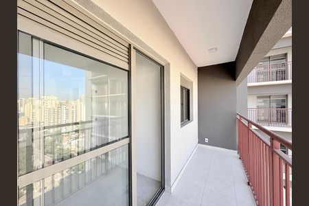 Apartamento à venda com 33m², 1 quarto e sem vagaSacada
