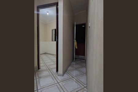 Corredor de casa à venda com 2 quartos, 110m² em Casa Grande, Diadema