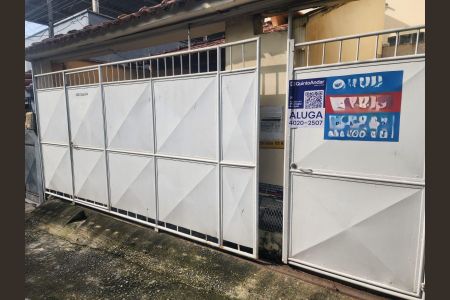 Fachada de casa para alugar com 2 quartos, 80m² em Rocha, São Gonçalo