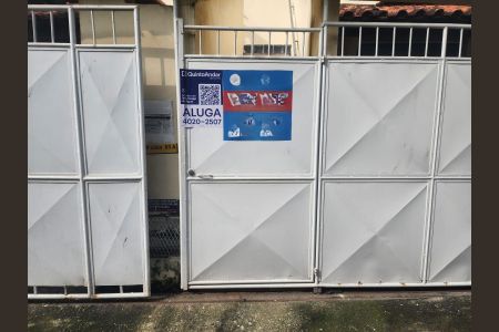 Casa para alugar com 80m², 2 quartos e sem vaga Casa para alugar com 80m², 2 quartos e sem vagaFachada