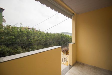 Varanda de casa para alugar com 2 quartos, 80m² em Rocha, São Gonçalo