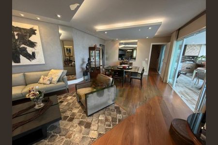 Apartamento à venda com 4 quartos, 246m² em Vila Sofia, São Paulo