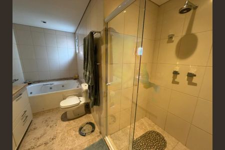 Apartamento à venda com 4 quartos, 246m² em Vila Sofia, São Paulo