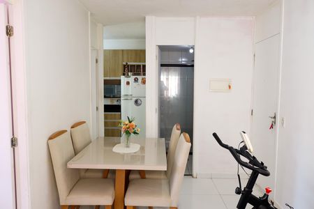 Apartamento para alugar com 55m², 2 quartos e sem vaga Apartamento para alugar com 55m², 2 quartos e sem vagaSala