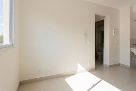 Sala de apartamento para alugar com 2 quartos, 34m² em Socorro, São Paulo