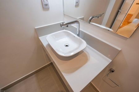 Banheiro de apartamento à venda com 3 quartos, 162m² em Jardim Paulista, São Paulo