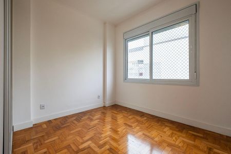 Apartamento à venda com 162m², 3 quartos e 1 vaga Apartamento à venda com 162m², 3 quartos e 1 vagaSuíte