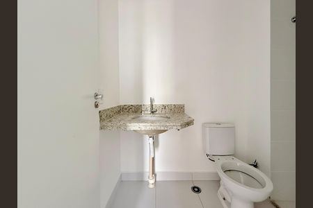 Studio à venda com 28m², 1 quarto e sem vaga Studio à venda com 28m², 1 quarto e sem vagaBanheiro