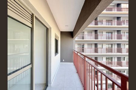 Apartamento à venda com 33m², 1 quarto e sem vaga Apartamento à venda com 33m², 1 quarto e sem vagaSacada