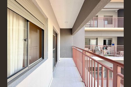 Apartamento à venda com 33m², 1 quarto e sem vaga Apartamento à venda com 33m², 1 quarto e sem vagaSacada