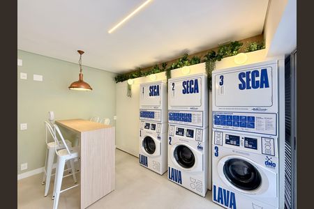 Apartamento à venda com 33m², 1 quarto e sem vaga Apartamento à venda com 33m², 1 quarto e sem vagaLavanderia