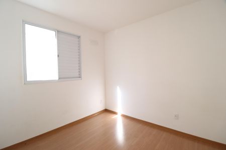 Quarto 1 de apartamento para alugar com 2 quartos, 47m² em Grand Ville, Uberlândia