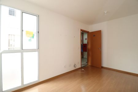 Apartamento para alugar com 47m², 2 quartos e 2 vagasSala