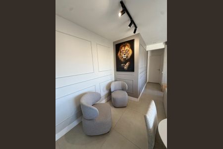 Apartamento à venda com 57m², 2 quartos e 1 vaga Apartamento à venda com 57m², 2 quartos e 1 vagaSala de Jantar