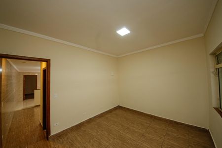 Casa para alugar com 80m², 2 quartos e 1 vaga