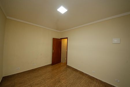 Casa para alugar com 80m², 2 quartos e 1 vaga