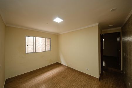 Casa para alugar com 2 quartos, 80m² em Parque Novo Lar, São Paulo