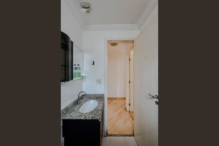 Apartamento à venda com 52m², 2 quartos e 1 vaga Apartamento à venda com 52m², 2 quartos e 1 vagaBanheiro