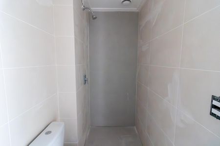 Apartamento à venda com 61m², 2 quartos e 1 vaga Apartamento à venda com 61m², 2 quartos e 1 vagaBanheiro