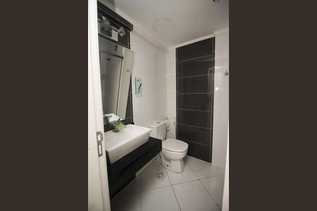 Apartamento à venda com 88m², 3 quartos e 2 vagasBanheiro da Suíte
