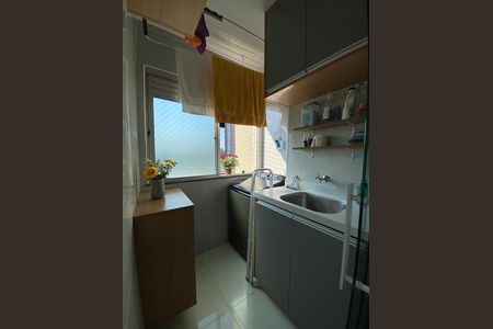 Area Serviço de apartamento à venda com 2 quartos, 52m² em Jardim Peri Peri, São Paulo