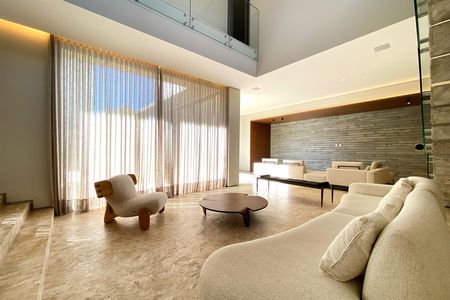 Sala de casa de condomínio à venda com 5 quartos, 564m² em Alphaville Nova Lima, Nova Lima