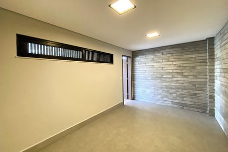 Casa de condomínio à venda com 564m², 5 quartos e 6 vagas Casa de condomínio à venda com 564m², 5 quartos e 6 vagasSuite 5 (térreo)