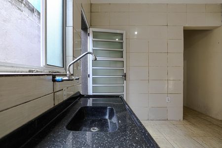 Casa para alugar com 125m², 2 quartos e 2 vagas Casa para alugar com 125m², 2 quartos e 2 vagasCozinha