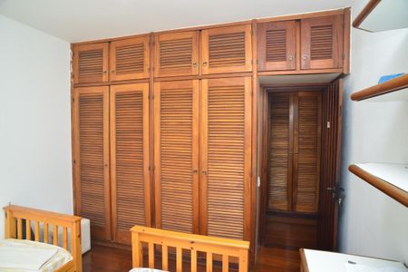 Casa de Condomínio para alugar com 6 quartos, 720m² em Barra da Tijuca, Rio de Janeiro