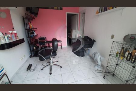 Casa à venda com 3 quartos, 110m² em Vila Marari, São Paulo