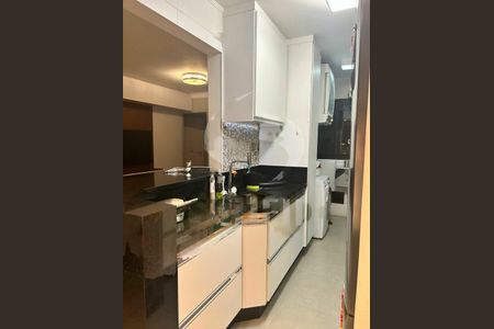Apartamento à venda com 3 quartos, 75m² em Jardim Luanda, São Paulo