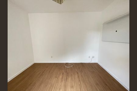 Apartamento à venda com 78m², 3 quartos e 1 vaga Apartamento à venda com 78m², 3 quartos e 1 vagaSuíte