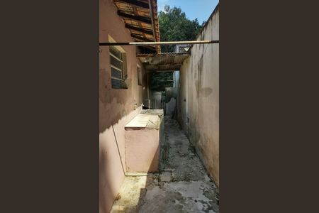 Casa à venda com 1 quarto, 80m² em Vila Anhanguera, São Paulo