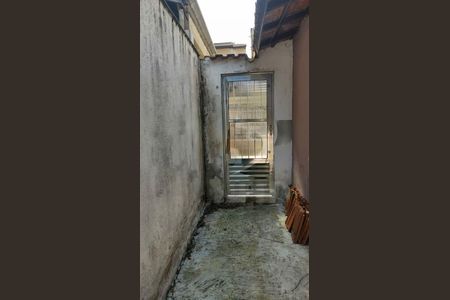 Casa à venda com 1 quarto, 80m² em Vila Anhanguera, São Paulo
