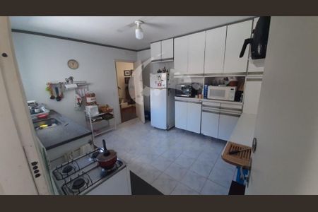 Casa à venda com 3 quartos, 140m² em Jardim Consorcio, São Paulo