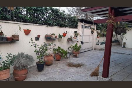 Casa à venda com 3 quartos, 140m² em Jardim Consorcio, São Paulo