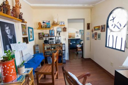 Casa à venda com 3 quartos, 140m² em Jardim Consorcio, São Paulo