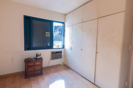 Casa à venda com 3 quartos, 140m² em Jardim Consorcio, São Paulo